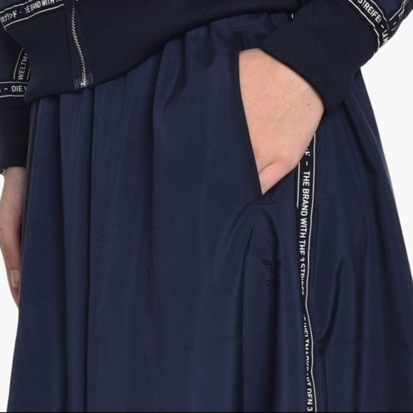 Adidas Original A-Line Skirt Legend Ink - Picture 2 of 4